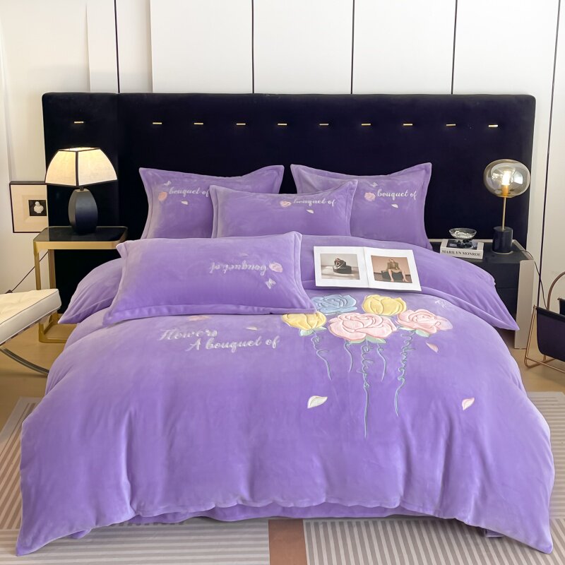 A类高端牛奶绒四件套冬季加厚珊瑚绒法兰绒被套床单床笠床上用品4