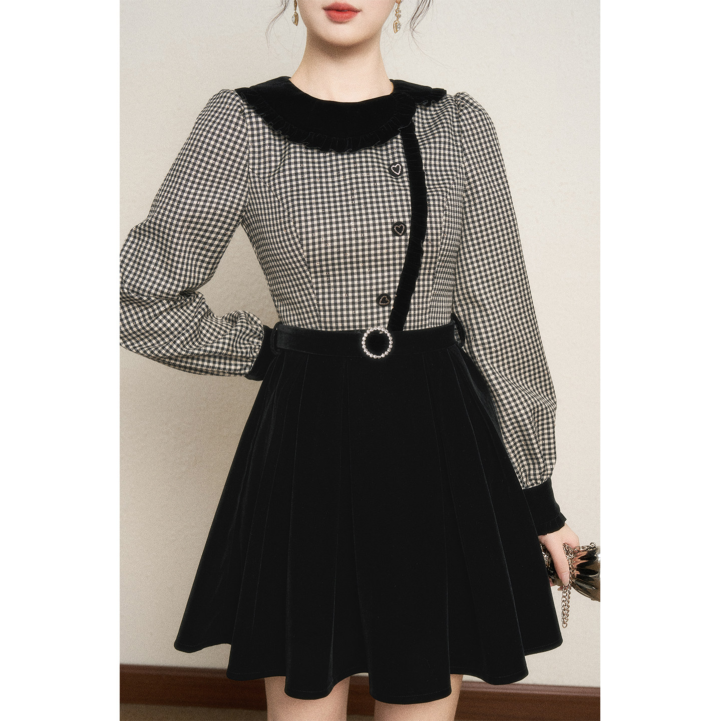 法式拼接格子假两件丝绒连衣裙女秋冬小香风气质绝美打底a字裙子