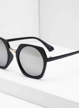 清仓太阳镜女防紫外线墨镜男高级感圆脸大脸简约眼镜显脸小