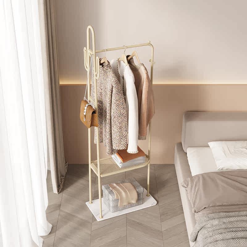 奶油风卧室床边挂衣架衣服网置物架 欧调水云间衣帽架