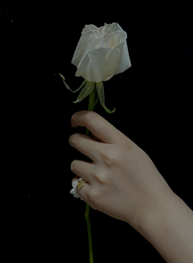 TimelessChic巴洛克珍珠玫瑰戒指