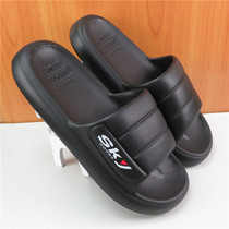 2024 new thick bottom slippers mens trends Summer outwear with light non-slip and abrasion resistant couples in the shower and cool tugs