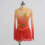 Классический костюм, этническая спортивная одежда