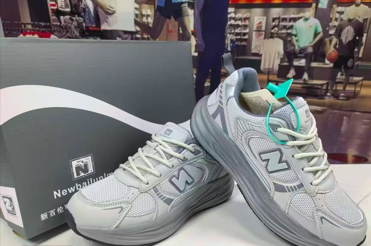 男女同款三个色跑鞋四季加绒两个规格,淘宝优惠券,粉丝福利购,淘宝优惠卷