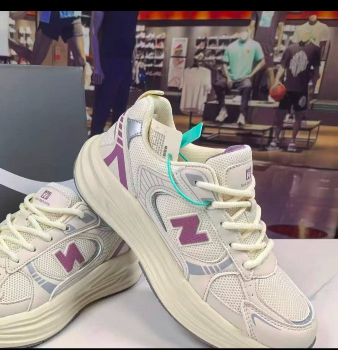 男女同款三个色跑鞋四季加绒两个规格,淘宝优惠券,粉丝福利购,淘宝优惠卷