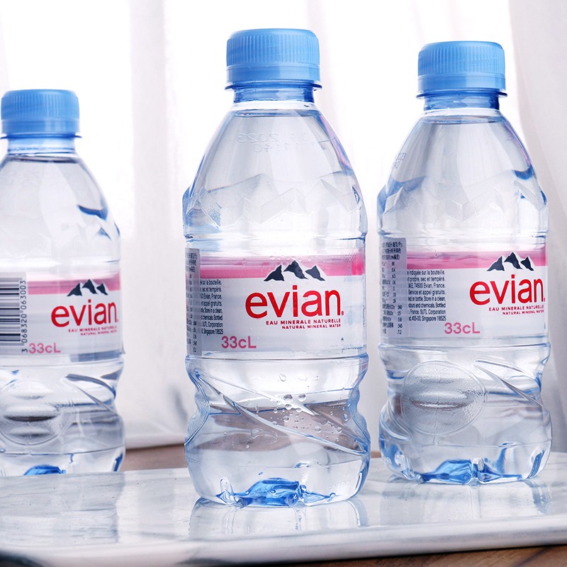 法国进口evian依云矿泉水天然矿泉水500ml/330ml*24瓶高端饮用水 - 图2