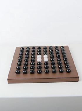 现代简约样板间售楼处皮质榉木棋盘艺术创意饰品书房客厅软装摆件