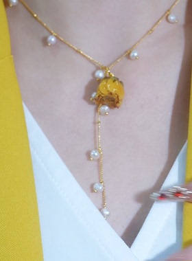 韩系甜美清新时尚精致干花淡水珍珠项链轻奢小众设计感流苏锁骨链