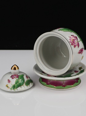 佛具用品浮雕描金陶瓷莲花供水杯