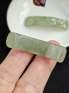 冰透老油青翡翠貔貅A货手牌