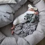 Круглая большая детская кровать для новорожденных, подушка для сна