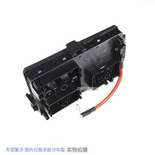 适用于雪佛兰科鲁兹保险盒总成接线盒保险丝继电器保险丝盒座盖子 - 图2