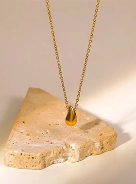 2025新款小水滴钛钢项链女款2025新款项链轻奢小众锁骨链女感吊