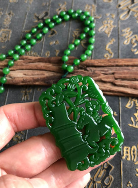 马牌项链外蒙料节节升吊坠男女镂空雕刻马吊坠菠菜绿挂件