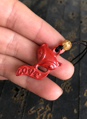 小狐xian钥匙扣台湾原矿朱砂吊坠情侣手机链楼空雕刻狐li挂件男女