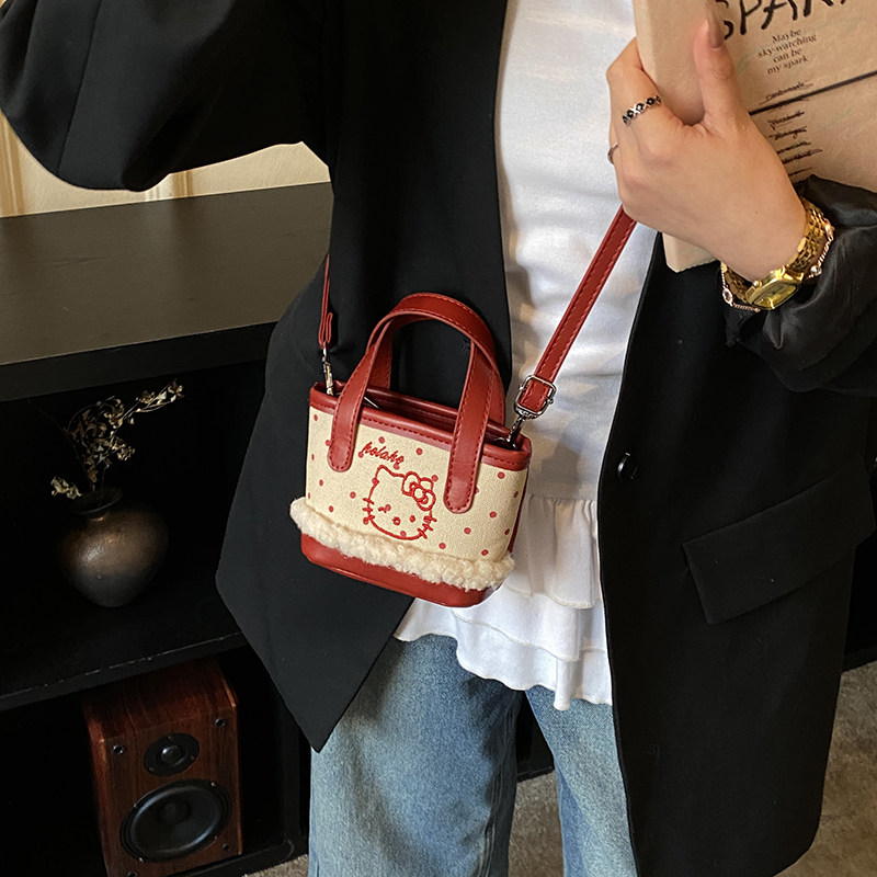 儿童包包公主斜挎包2026新洋气小女孩卡通拜年压岁钱包女童单肩包,淘宝优惠券,粉丝福利购,淘宝优惠卷