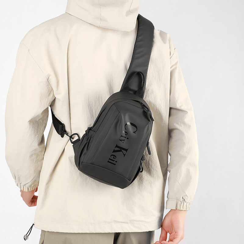 男士胸包斜挎包新款休闲大容量防水耐磨单肩多功能时尚百搭胸前包,淘宝优惠券,粉丝福利购,淘宝优惠卷