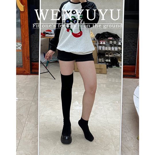 Wen Yuyu elastic leggings to increase the height and slimming over-the-knee boots