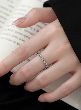 彩色微镶爱心锆石戒指