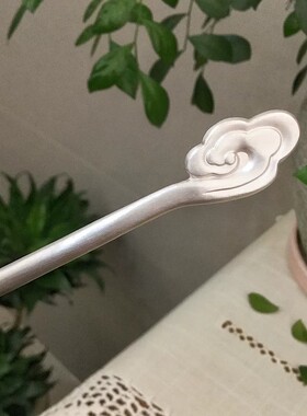 新中式素银色祥云发簪哑光简约浮雕如意云纹古风汉服素雅盘发簪子
