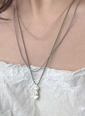 烧白苹果梨雕塑感吊坠编绳项链ins风时尚轻奢挂坠小众可爱设计女