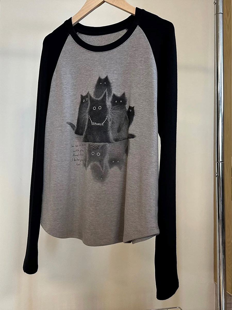 大码女装卡通印花拼色圆领长袖T恤女秋冬胖MM显瘦百搭打底衫上衣