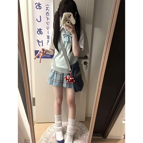 JK制服日系学院小个子纯色针织开衫背心马甲叠穿毛衣无袖百搭上衣 - 图2