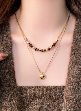 双层叠戴虎眼石串珠金色桃心吊坠