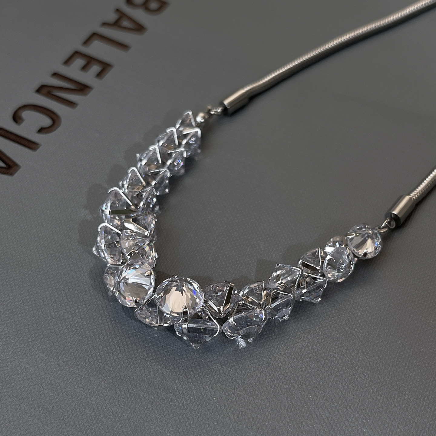 银色夸张水晶毛衣项链女2026新款大气高档高级感轻奢小众配饰秋冬,淘宝优惠券,粉丝福利购,淘宝优惠卷