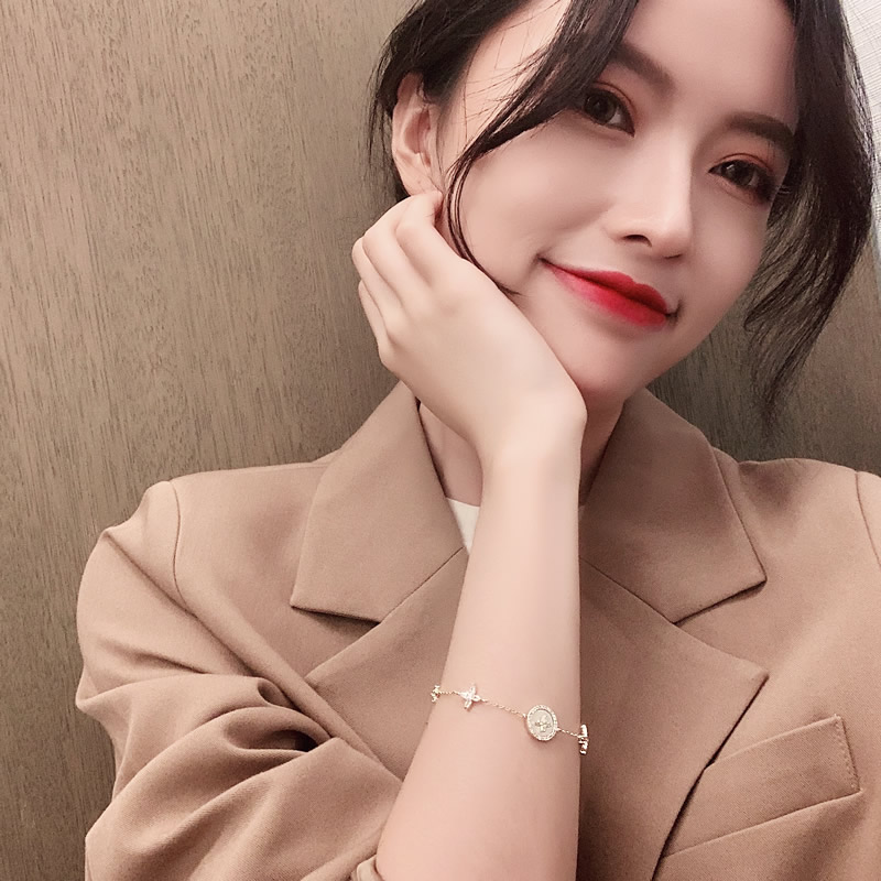 手链女微镶锆石梅花十字轻奢高级感手环网红手链 小众设计手镯 ins 手链女微镶锆石梅花十字轻奢高级感手环网红手链 小众设计手镯 ins