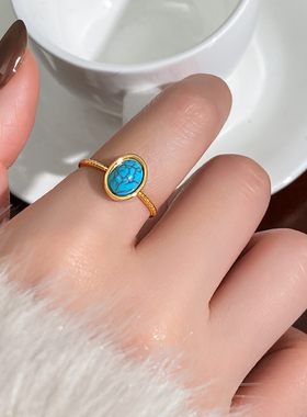 金色扭纹青石开口戒指巨好看的