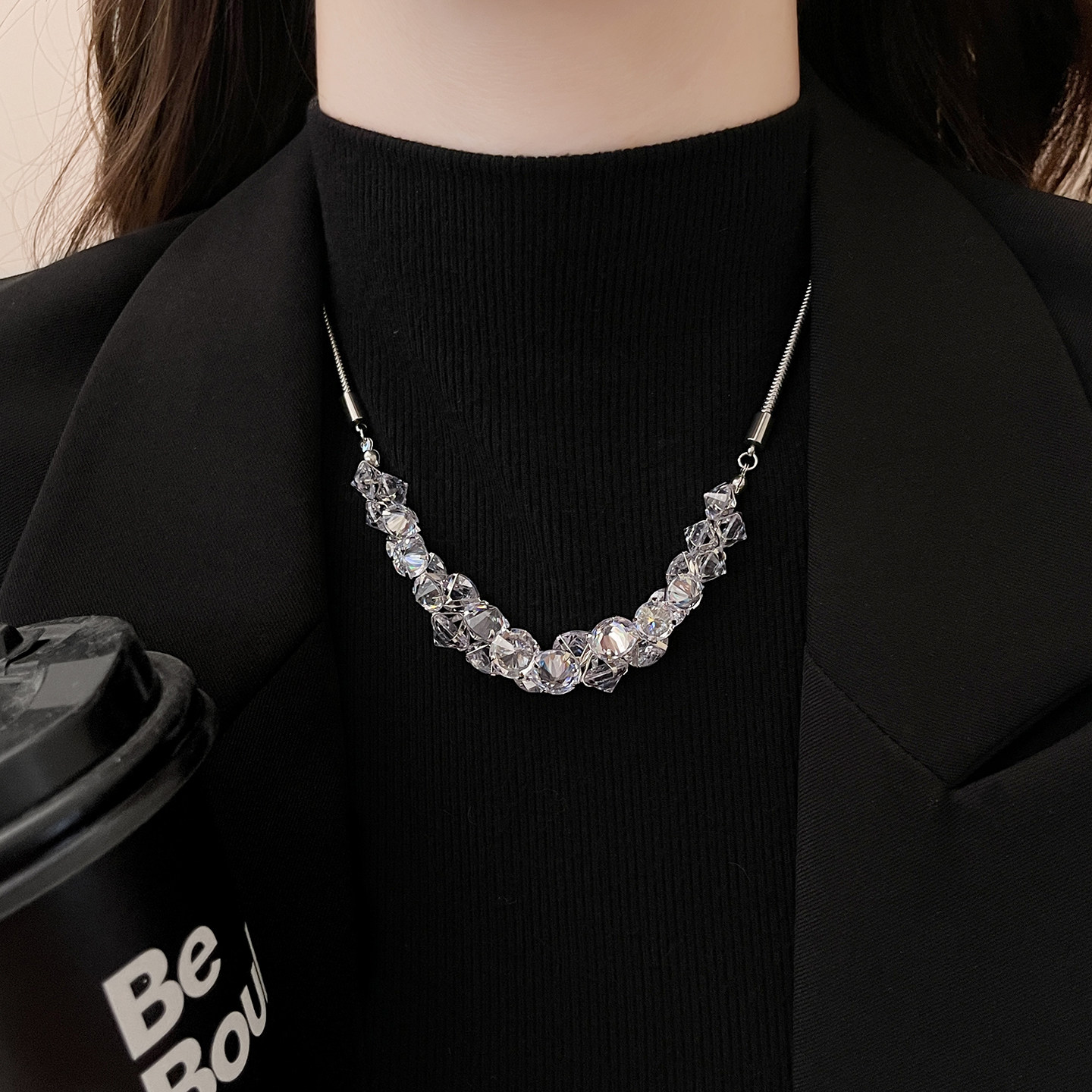银色夸张水晶毛衣项链女2026新款大气高档高级感轻奢小众配饰秋冬,淘宝优惠券,粉丝福利购,淘宝优惠卷