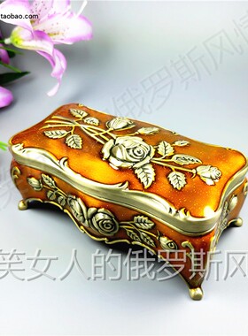 俄罗斯长方形小号白色珠宝盒