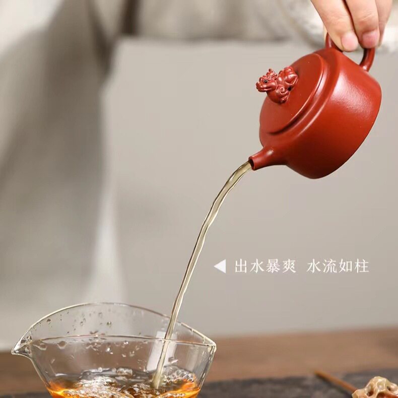 Authentic Yixing purple clay pot, raw ore, stale red mud, auspicious beast well railing pot, one person kung fu teapot, tea set 100c