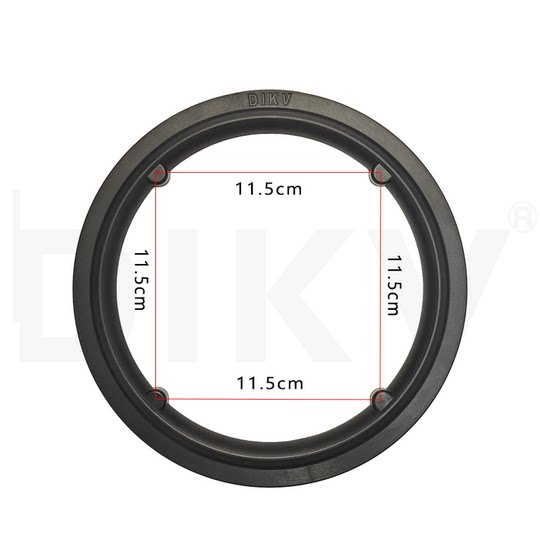 Mountain bike gear protector prevents trousers from being messed up