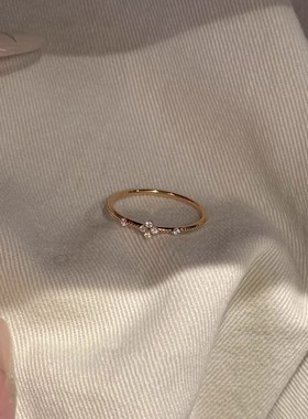 新年仿钻素圈四叶花戒指女食指戒