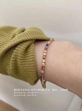 新款时尚小众设计复古彩钻手链女