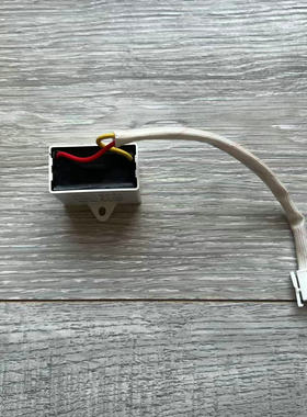 通用老板烟机配件烟机5U电容电阻插头插片带线款式电机电容5U500V
