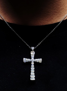 Mr.Bling男女通用满梯方钻十字架