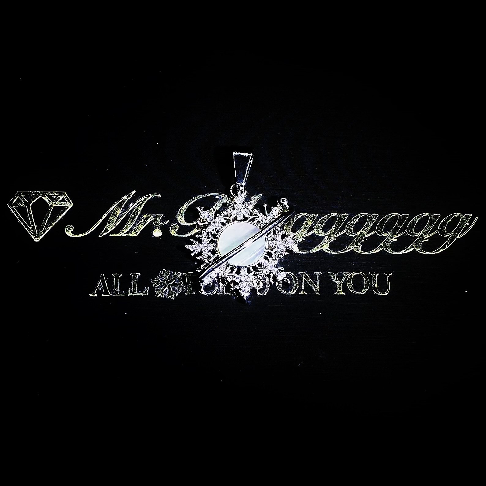 Mr.Blingggggg European and American hip-hop jewelry Christmas season diamond moonstone planet snowflake pendant for couples