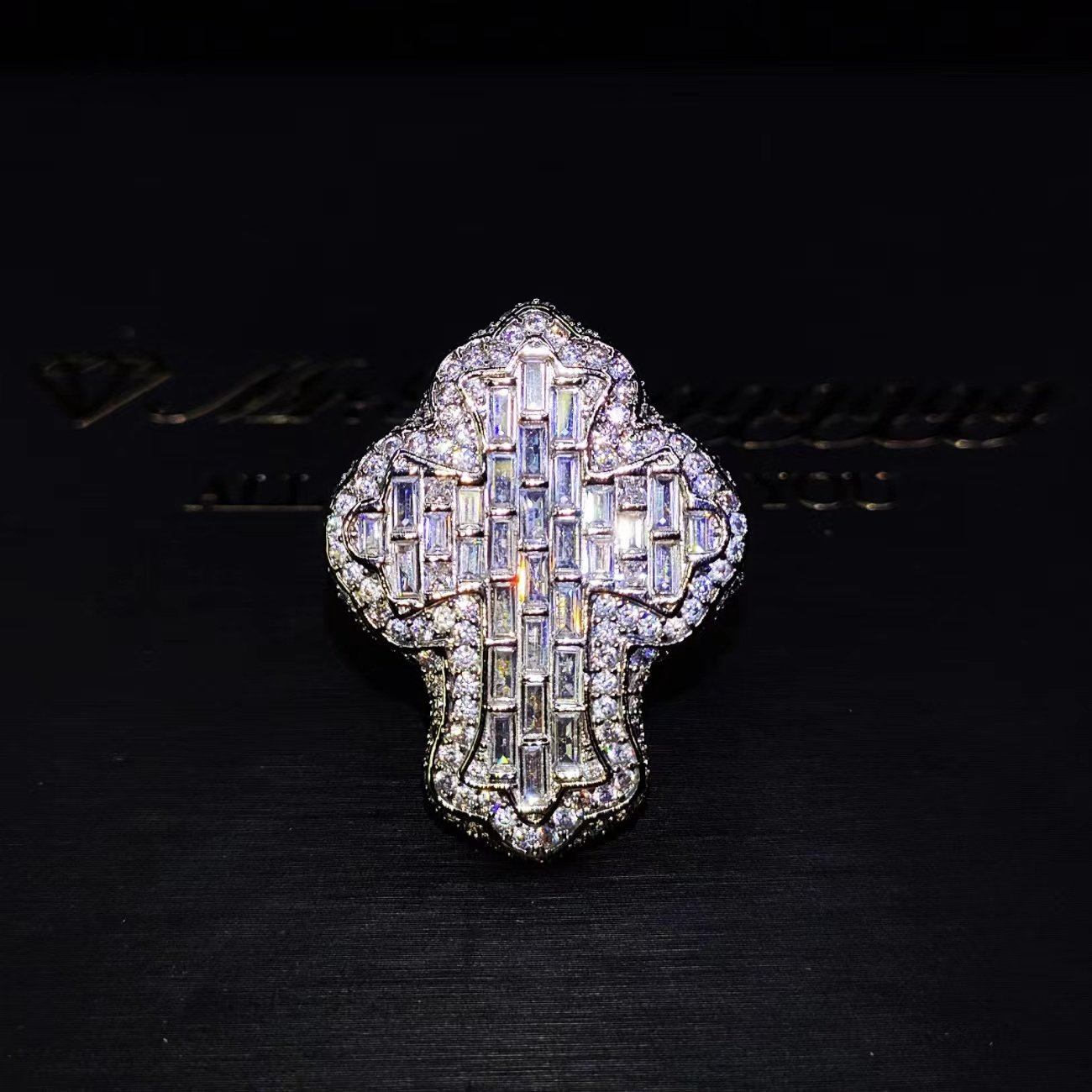 Mr.Blingggggg European and American hip-hop jewelry 2 Chainz same style full diamond mixed inlaid cross ring