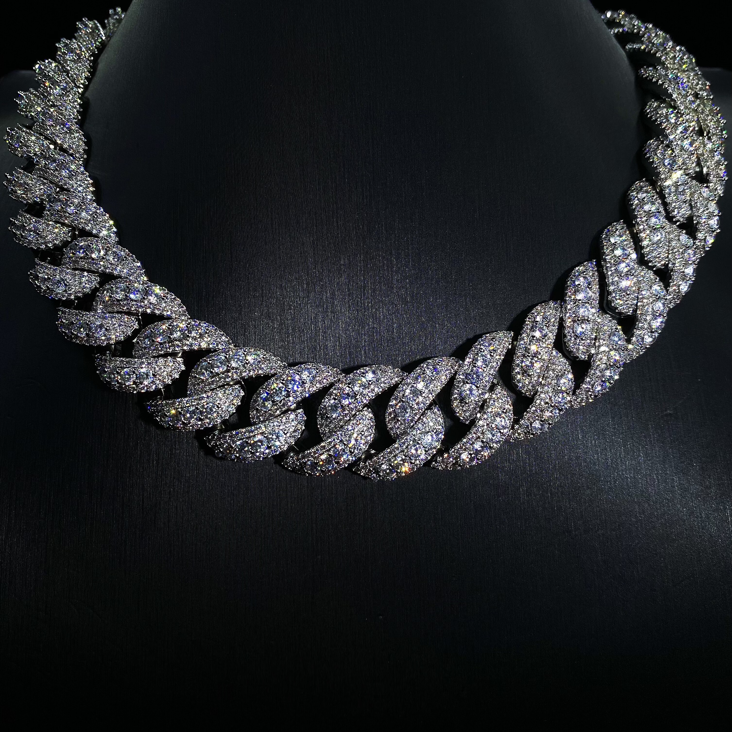 Mr.Blinggggg European and American hip-hop 23mm full diamond mixed inlaid super heavy industry rap rapper Cuban chain