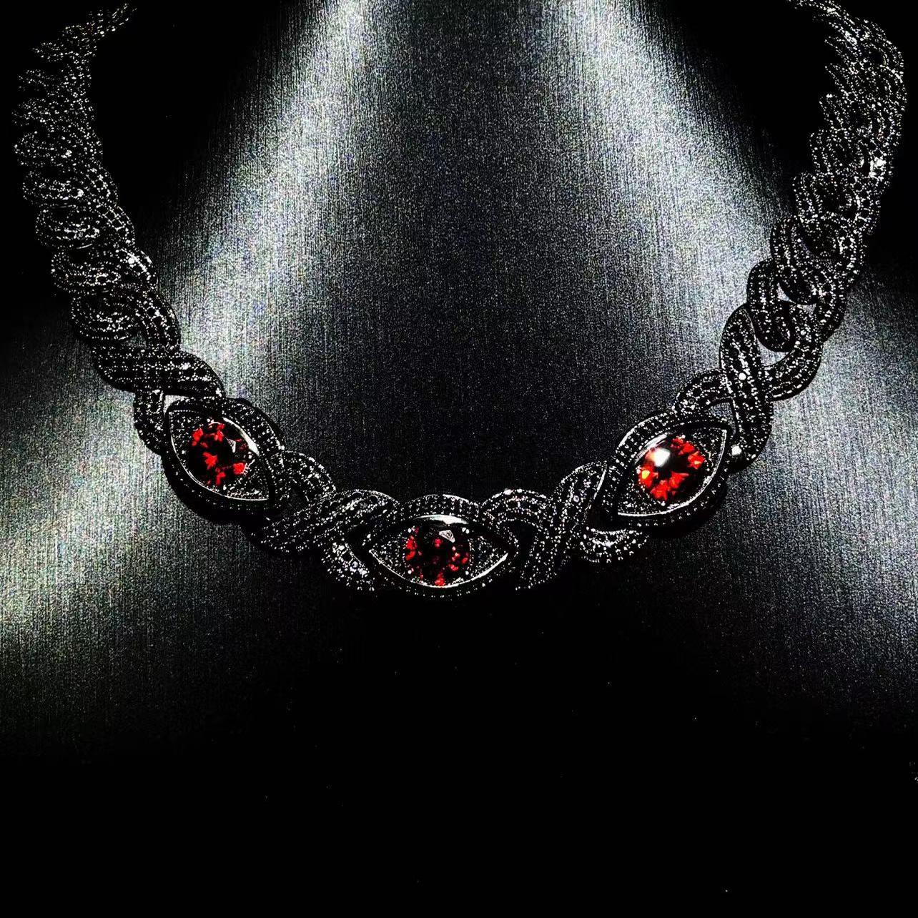 Mr.Blingggggg European and American hip-hop jewelry customized black and red full diamond three Leviathan Eyes Cuban chain