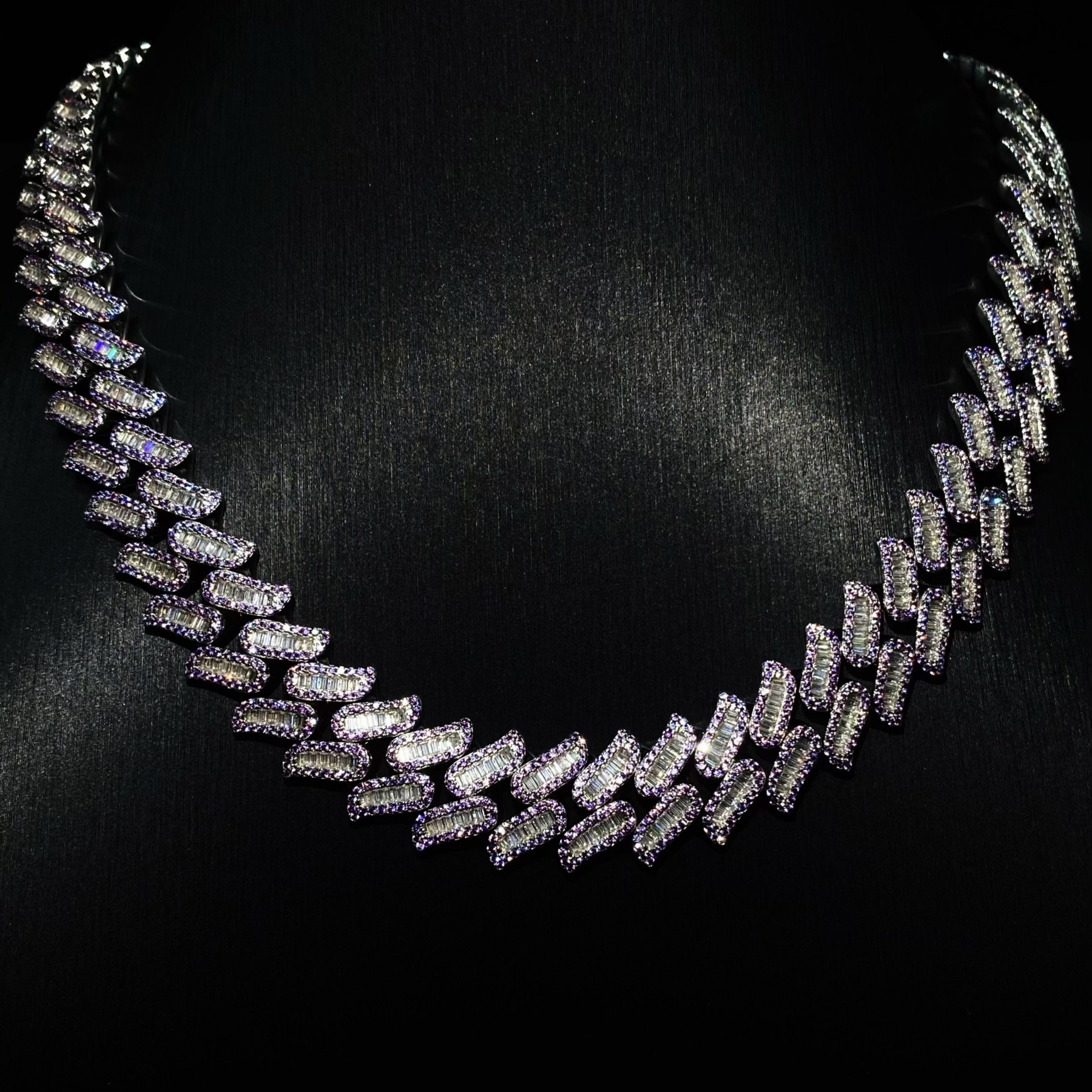 Mr.Blingggggg European and American hip-hop jewelry 16mm customized white and purple mixed spiked thorns Cuban chain