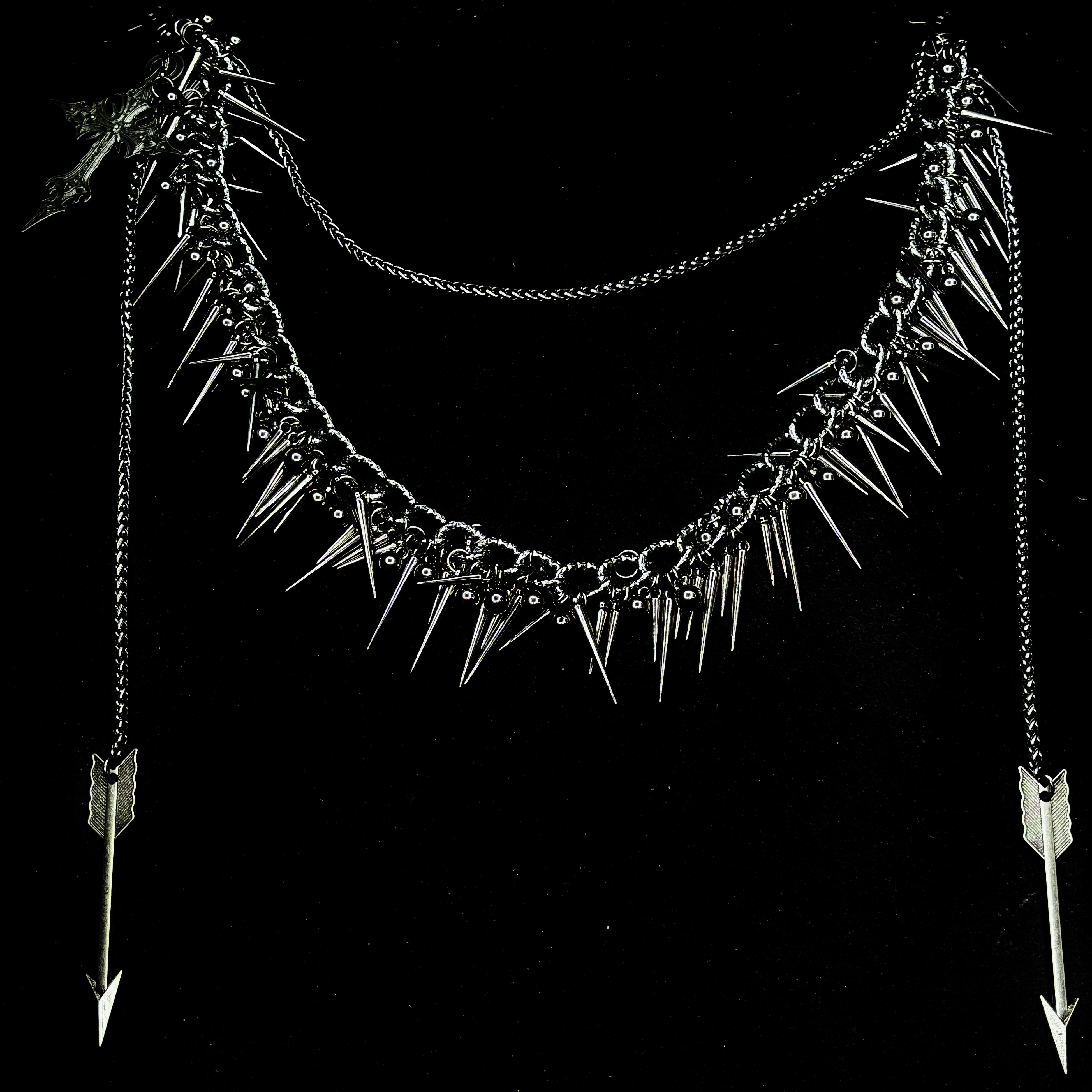 Mr.Blingggggg European and American hip-hop jewelry, dark thorns, spikes, cross necklace, pants chain, bag chain pendant