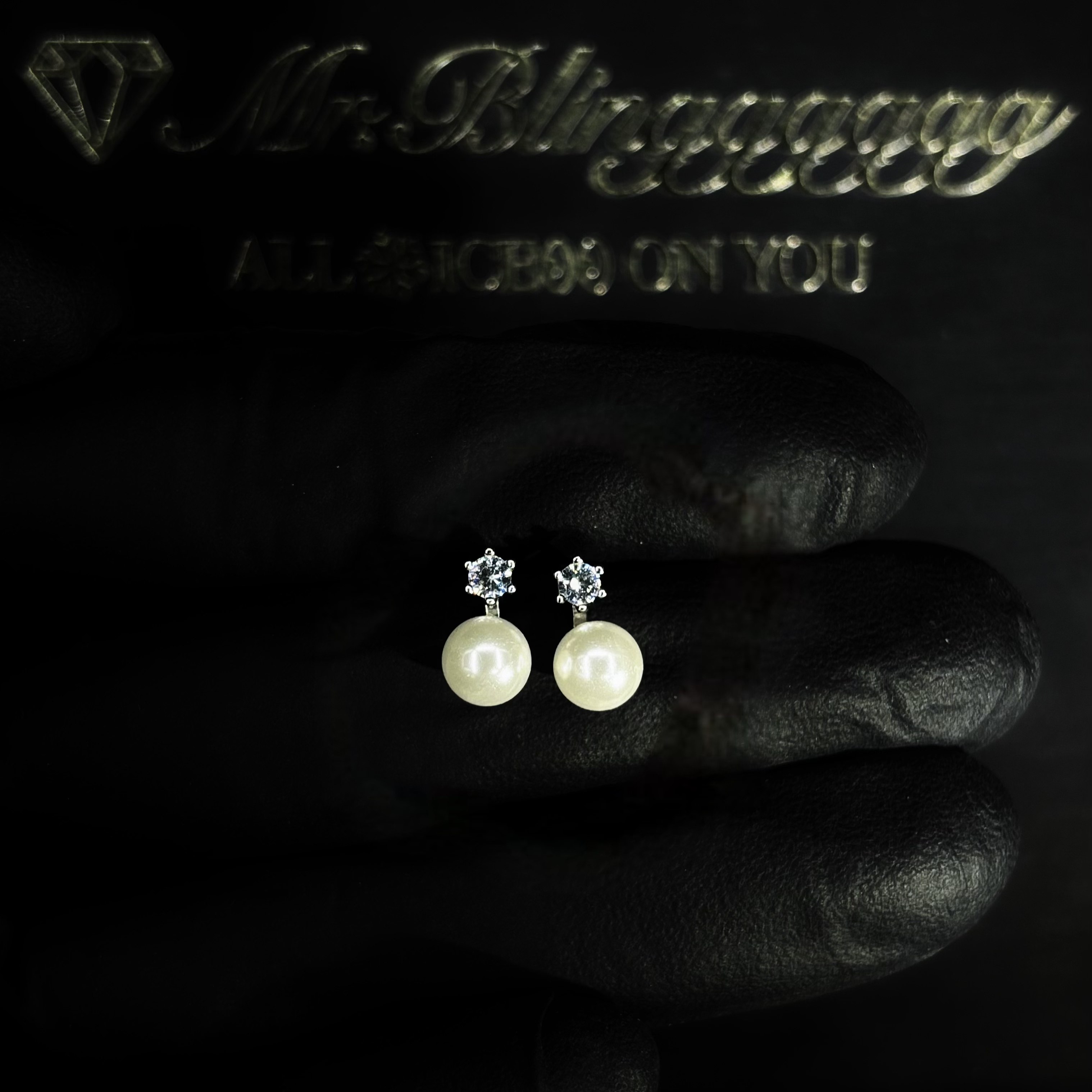 Mr.Blingggggg European and American hip-hop jewelry S925 silver diamond splicing pearl couple style exquisite earrings
