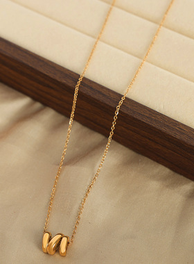 法式轻奢ins圆柱设计吊坠锁骨链钛钢镀18k金西太后百搭项链饰品女