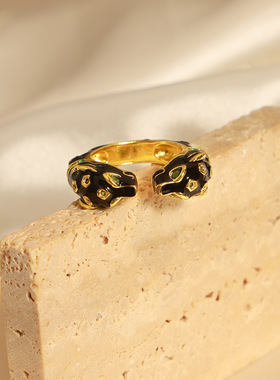 时尚小众动物滴油猎豹开口戒指高级感黑金色可调节情侣戒指潮
