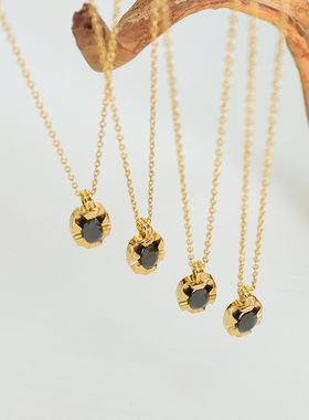 几何椭圆黑色锆石吊坠颈链项链饰品女生跨境不掉色钛钢锁骨链