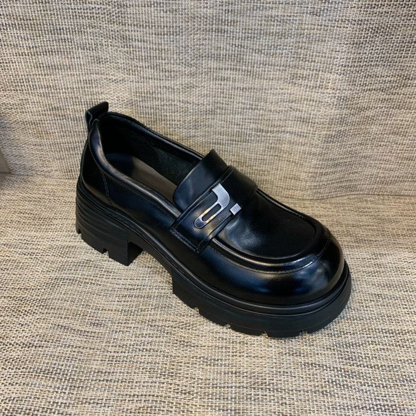 英伦风真皮乐福鞋女2026春新款法式深口单鞋复古厚底粗跟小皮鞋,淘宝优惠券,粉丝福利购,淘宝优惠卷